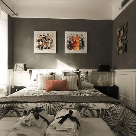 Spagna 29 Pensjonat 4*