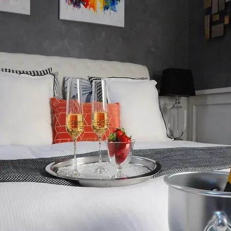 Pensjonat Spagna 29 4*