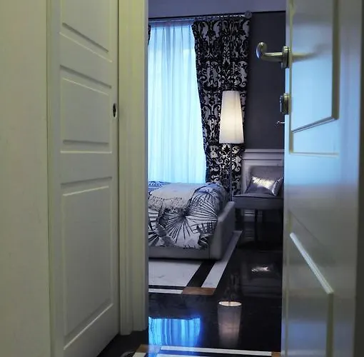 Maison d'hôtes Spagna 29 4*